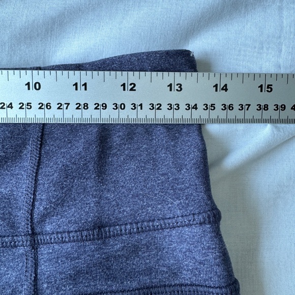 Lululemon Women's Athletic Performance Yoga Capri Legging Pants Purple 6 Running - Picture 8 of 13